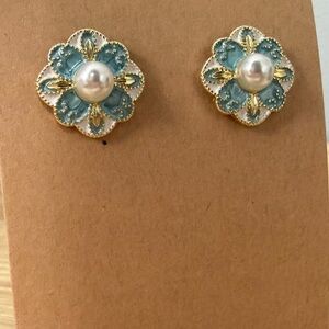 Gold and Blue Pearl Floral Earrings